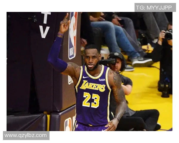 最新战报:火箭全场高光瞬间集锦 最新战报:火箭全场高光瞬间集锦